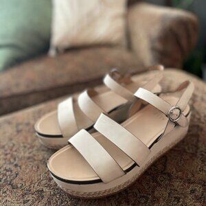 Naturalizer Sandals, size 7